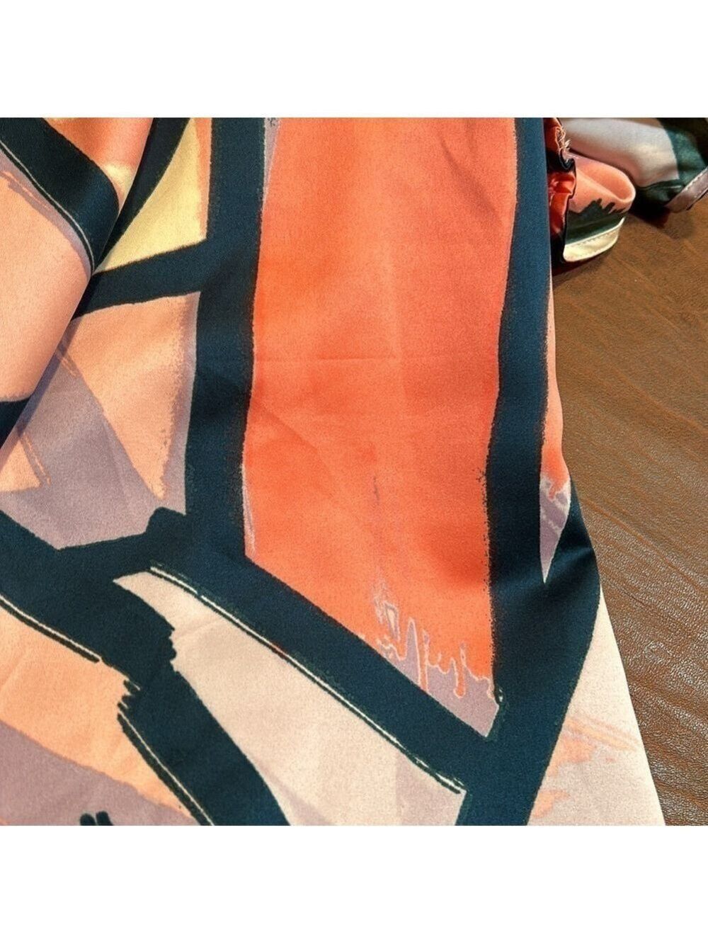 VERA WANG Simply Vera Fantastic Abstract Print Pop-Over Dress Size XS - Picture 9 of 13